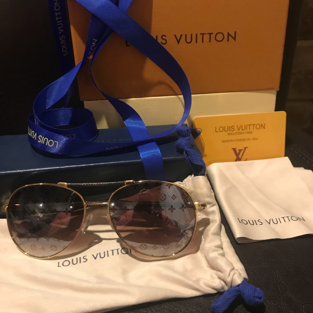 Authentic Louis Vuitton sunglasses